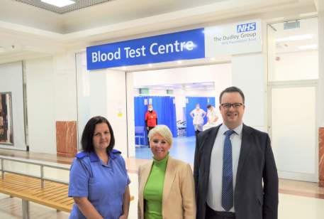 Mike Wood MP visiting the new NHS Blood Test Centre at Merry Hill